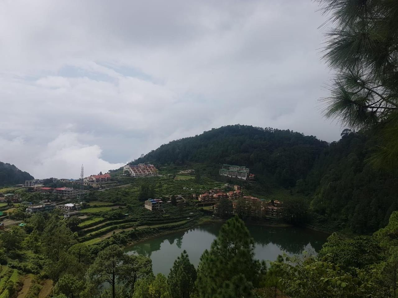 Oyo 23298 Hotel Uttaranchal Inn Nainital Bagian luar foto